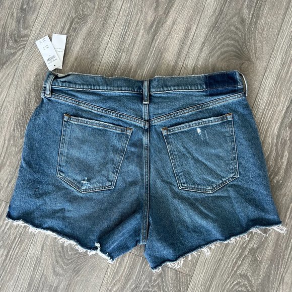 Abercrombie & Fitch - High Rise 4 Inch Mom Shorts - Size 33 - NWT - Picture 4 of 4